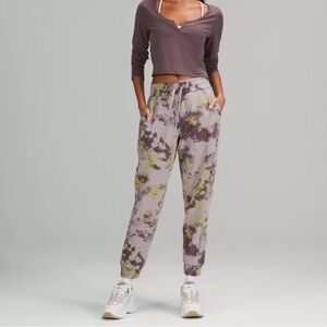 Lululemon Scuba High-Rise Jogger Oribtal Tie Dye Mauve Grey Multi Color Sz 14